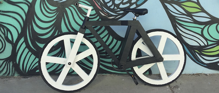 Si chiama Urban GC1 l'eco-bike fatta di cartone